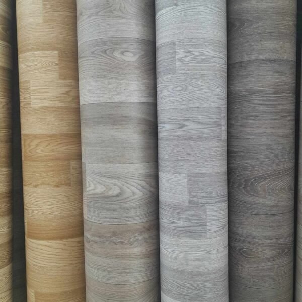 أرضيات فينيل فاخرة وعملية - مفروشات وأرضيات السريع بالرياض أرضيات فينيل عصرية بألوان خشبية وأنيقة من مفروشات وأرضيات السريع بالرياض