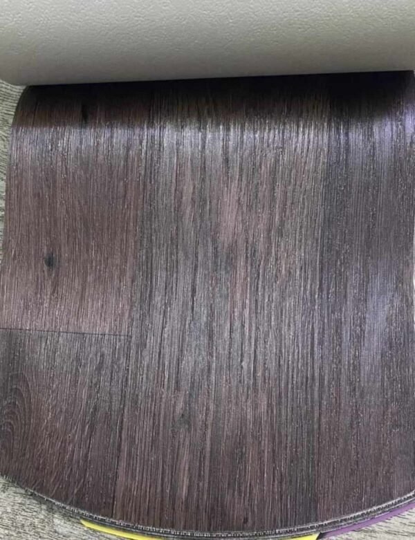 أرضيات فينيل للمستشفيات – جودة عالية ومعايير طبية | مفروشات وأرضيات السريع بالرياض أرضيات فينيل للمستشفيات مقاومة للبكتيريا وسهلة التنظيف من مفروشات وأرضيات السريع بالرياض