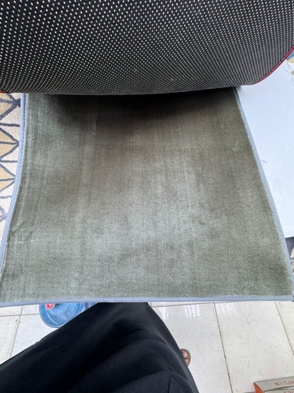 موكيت صيني لامع